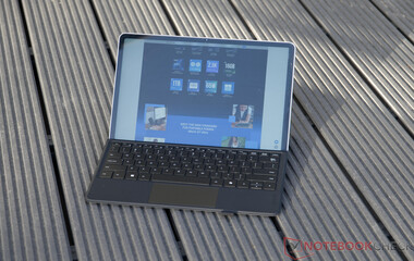 Alldocube iWork GT Ultra outdoors