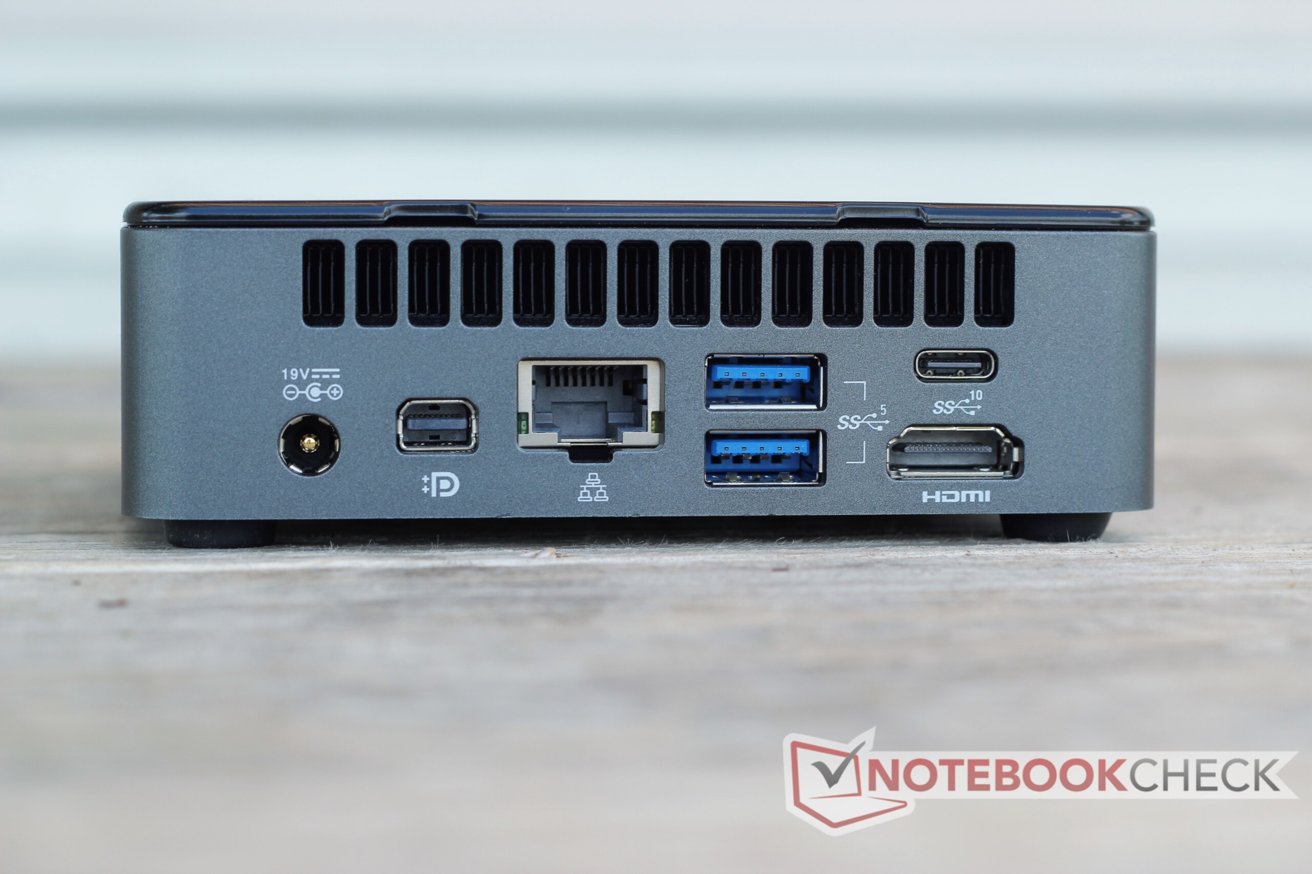 GEEKOM MiniAir 11 Review: A Cheap Mini PC That Gets The Job Done —  GameTyrant