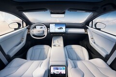 Xpeng XOS 5.9.5: OTA update improves compatibility with Tesla V3 and V4 Superchargers