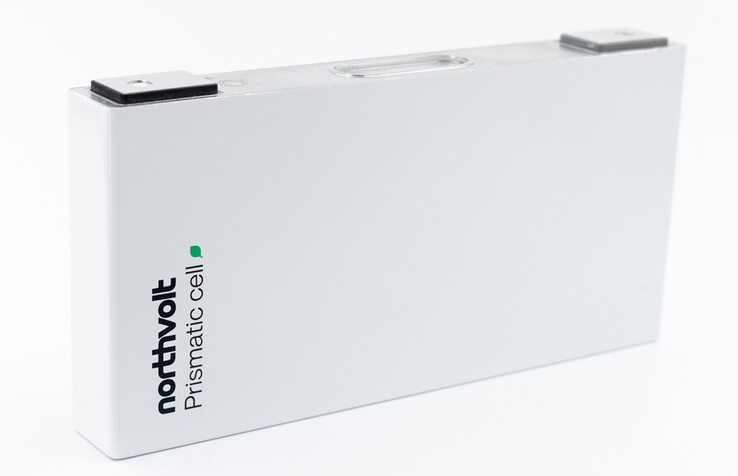 The new long life prismatic cell for heavy-duty truck batteries (image: Northvolt)