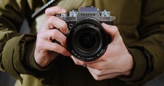 The next-generation Fujifilm camera may have a significantly smaller sensor than the typical APS-C X-Trans variety found in the X-T camera line-up. (Image source: Fujifilm)