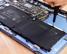 The Surface Pro 9 is significantly easier to repair than its predecessors. (Image source: iFixit)