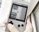 The Paper Boy S3 emulates Game Boy games on an E Ink touchscreen.
