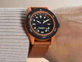 Unimatic x Massena Lab U1-SPG NASA Artemis limited edition watch is powered by a Seiko's NH34A movement (Image Source: Massena Lab)
