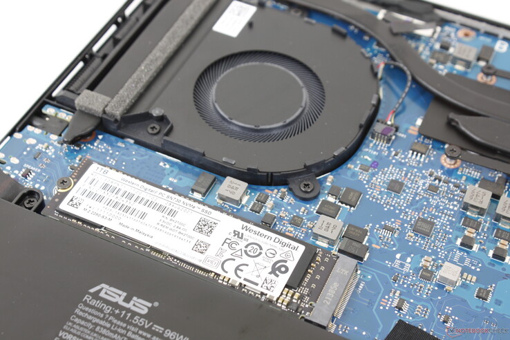 System can support just one internal PCIe3 x4 NVMe M.2 2280 SSD