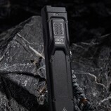 Nitecore 的新款 EDC25 不再配备 OLED 显示屏。图片来源：Nitecore