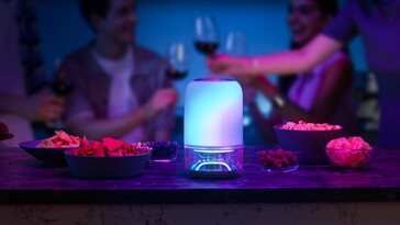 Govee Table Lamp 2 Pro entertaining (Image source: Govee PR)