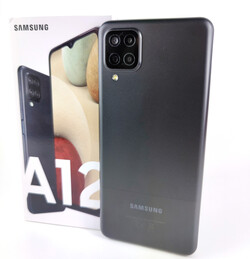 In review: Samsung Galaxy A12. Test device provided by notebooksbilliger.de