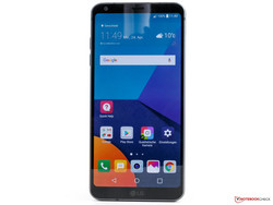 In review: LG G6. Test model courtesy of LG Germany. In review: LG G6. Test model courtesy of LG Germany.