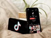 TikTok app (Image source: Collabstr, Unsplash)