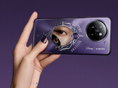 Xiaomi has embedded a small mirrored element within the back of the CIVI 4 Pro for its latest Disney collaboration. (Image source: Xiaomi)