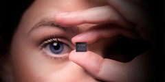 The small Myriad X chip comes with a low TDP of 1.5 W. (Source: Intel)