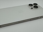 A prototype iPhone with Taptic Buttons. (Image source: Apple Insider)