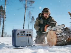 The Pioneer Na sodium-ion portable power station boasts a 900 Wh sodium-ion battery that delivers 1,500 W of power output (Image source: Bluetti)