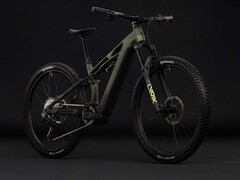 The Stereo Hybrid ONE44 HPC TM 800 is a new, powerful e-bike