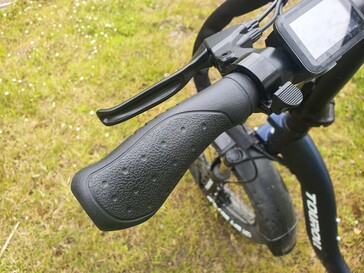 Handlebar grips look a bit cheap and can slip if too much force is applied