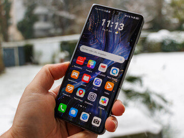The Huawei Mate X6's cover display outside