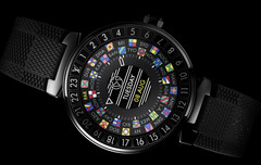 The 1.2-inch AMOLED display integrated in the Tambour Horizon has outstanding contrast. (Source: Louis Vuitton)