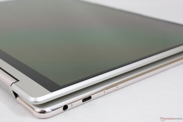 Chassis is actually larger than on last year's model due to the move to 16:10 from 16:9, but weight remains almost the same