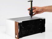 Noctua does not trust case manufacturers when it comes to the available space for fans.