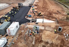 Drone photos reveal Cybertruck-shaped tunnel at Tesla&#039;s Giga Factory (Image source: JoeTegtmeyer/X)