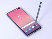 A 5G-capable Galaxy Note 10 has been confirmed by Verizon CEO Hans Vestburg. (Source: Phonearena)
