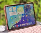 Apple iPad 11 A16 2025 tablet review (image source: Marcus Herbrich)