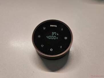 The controller makes it easy to operate the BenQ SmartBar Halo 2.