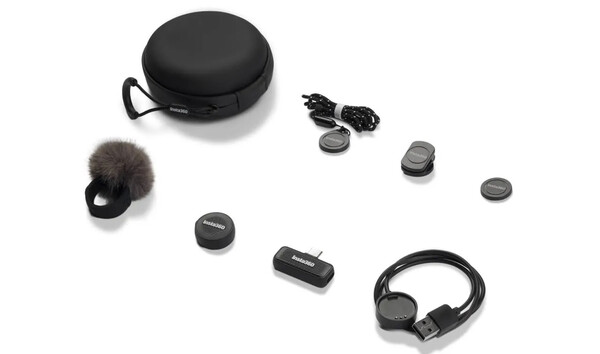 The Insta360 Mic Air comes with all the accessories you'll need. (Image source: Insta360)