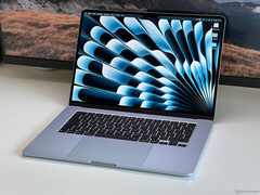 A picture of the 15-inch M5-based MacBook Air in action