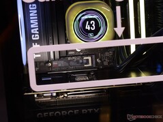 The 9100 Pro is also on display—at least when installed