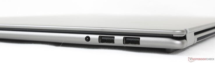 Right: 3.5 mm headset, 2x USB-A 3.2 Gen. 1