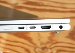 2x USB-C 3.0 with DisplayPort and Power Delivery