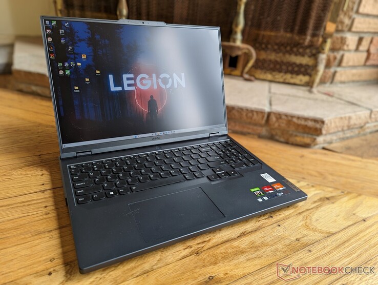 Legion 5 Pro 7ma Gen (16″ AMD)