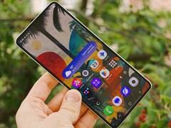 Samsung Galaxy Z Flip8 Review