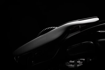 The infinity gaming mouse has a wheel... (Image source: Angry Miao)