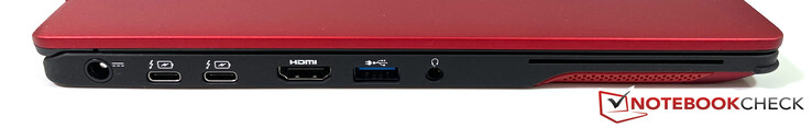 Left: Power supply, 2x Thunderbolt 3 (USB-C), HDMI, 1x USB-A 3.1 Gen1, 3.5 mm jack, smartcard reader