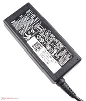 65-Watt PSU of the Dell Inspiron 15 5000