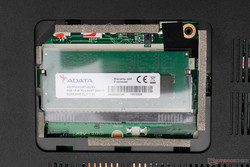 4 GB is in the expansion slot