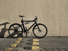 The Cowboy 3 e-bike has smart features such as Auto Unlock and Theft Detection. (Image source: Cowboy)