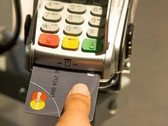 MasterCard testing credit card with fingerprint reader in South Africa, other areas to follow soon