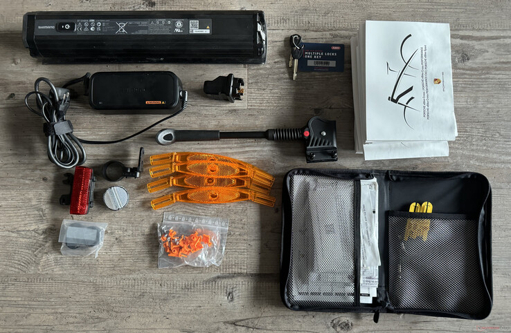 Scope of delivery - the pedals are already mounted