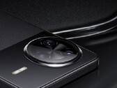 The Poco F7 Ultra looks set to be a rebadged Redmi K80 Pro with a smaller battery. (Image Source: Xiaomi)