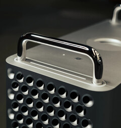 The Mac Pro will not launch with an M2 Extreme chipset. (Image source: Simon Hrozian)
