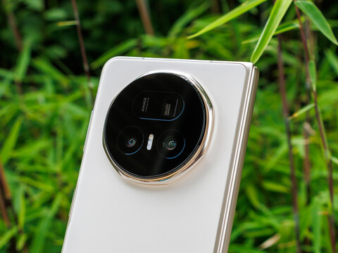 Far more than just a slim foldable - Honor Magic V5 review