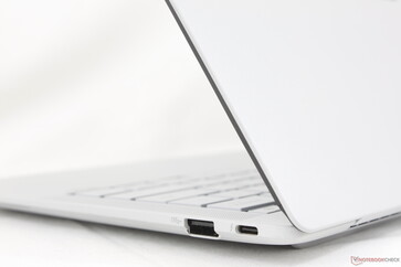 The Mg-Al alloy CNC matte chassis with 