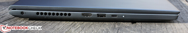 Left: power, HDMI 2.0, USB-A 3.2 Gen 1, USB-C with Thunderbolt 4