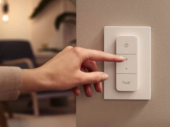 The Philips Hue app version 5.43.0 improves the set-up process for accessories like light switches. (Image source: Philips Hue)
