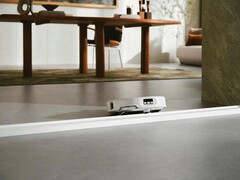 Roborock’s Qrevo Curv 2 Pro (pictured) has been released in Europe. (Image source: Roborock)