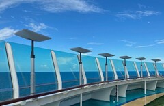 Starlink Maritime dishes on a cruise ship (image: Royal Caribbean)